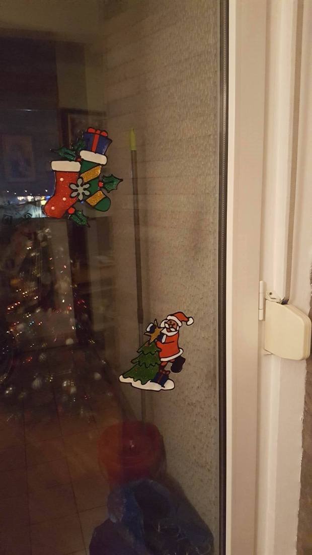 Romantična dekoracija inspirisana lepotom LJUBAVI: zavirite u novogodišnju magiju u domu Marije Živković u Beogradu (FOTO)