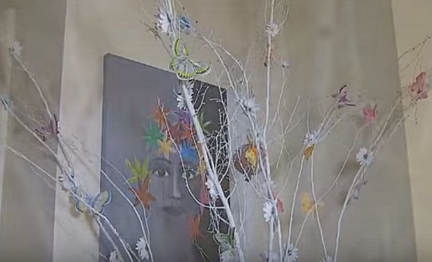 Raskošan porodični dom Džihana iz serije "Paramparčad": zavirite u skladan dom i predivan vrt turskog glumca Erkana Petekaja (FOTO + VIDEO)