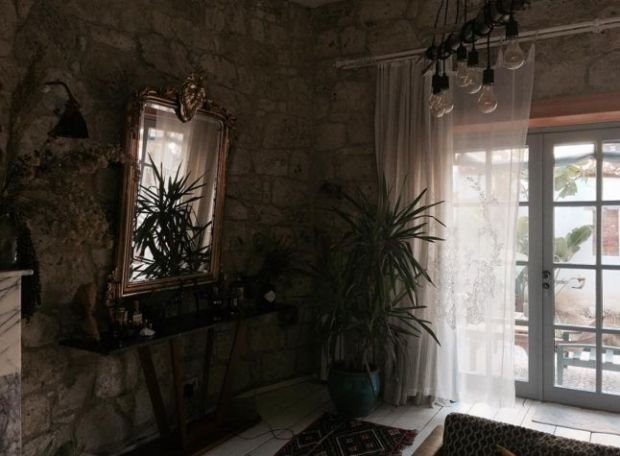 OVO JE KUĆA PRINCEZE AJBIGE IZ SERIJE SULEJMAN VELIČANSTVENI: nećete verovati kakvo ljubavno gnezdo je stvorila turska glumica (FOTO)