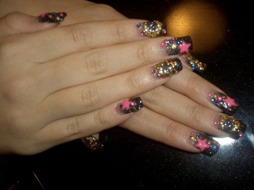 Umetnički oslikani nokti