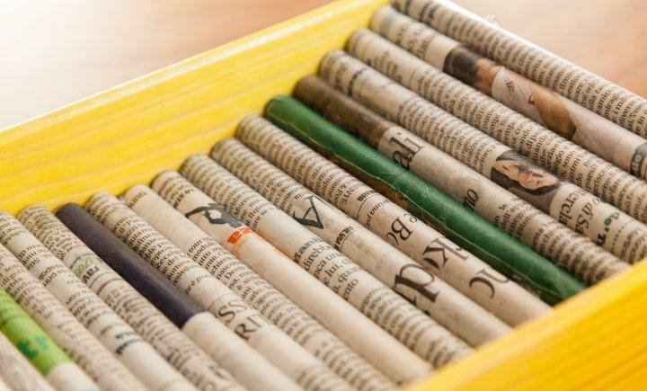 Stočić od papira i drveta