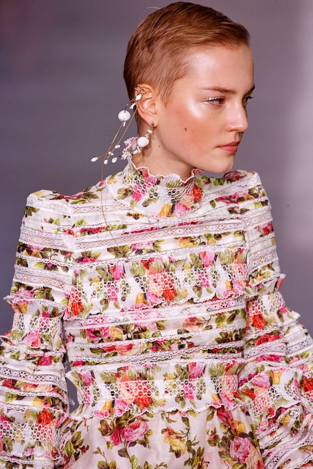 ŽENE ĆE POŽELETI ŠTO PRE DA SKRATE KOSU: ovo su najlepše kratke frizure za proleće 2018. godine (FOTO)