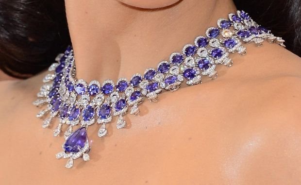 SVI SU SE ŠOKIRALI KADA SU VIDELI ŠTA JE ADRIJANA LIMA OBUKLA: lepa manekenka u seksi haljini za koju bi se retko koja žena odlučila (FOTO)