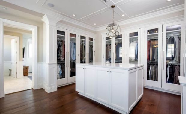 KOŠARKAŠKA ZVEZDA NBA ŽIVI U CARSTVU LUKSUZA: kuća vredna 12 miliona dolara ima najlepši bazen i teren za basket (FOTO)