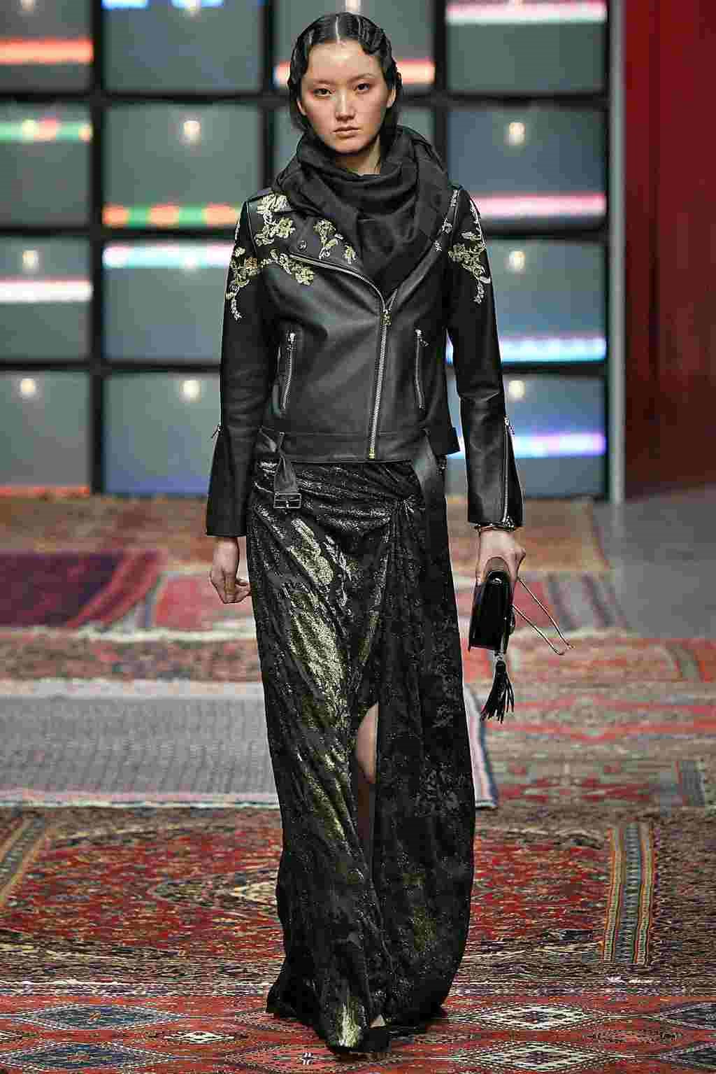 NOVA HALJINA ZA DOČEK VAM NIJE POTREBNA: sjajne modne ideje za svečane kombinacije (FOTO)