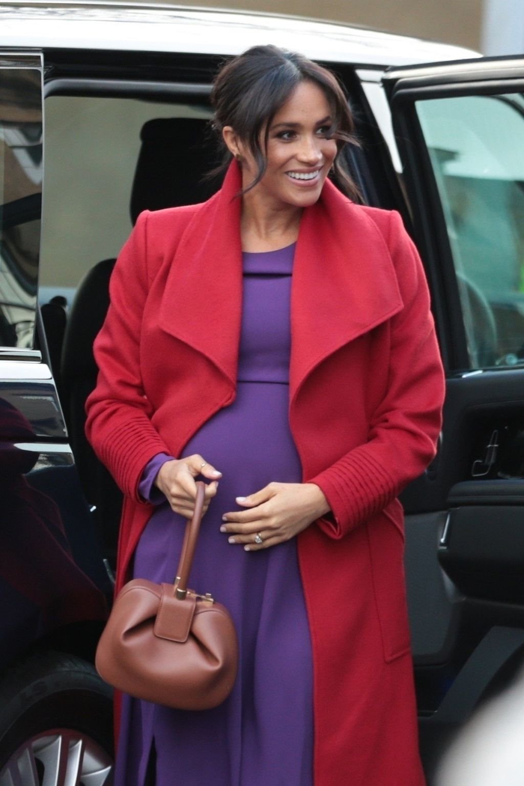 MEGAN MARKL U UPEČATLJIVOM I ELEGANTNOM MODNOM IZDANJU: vojvotkinja šik i u trudnoći