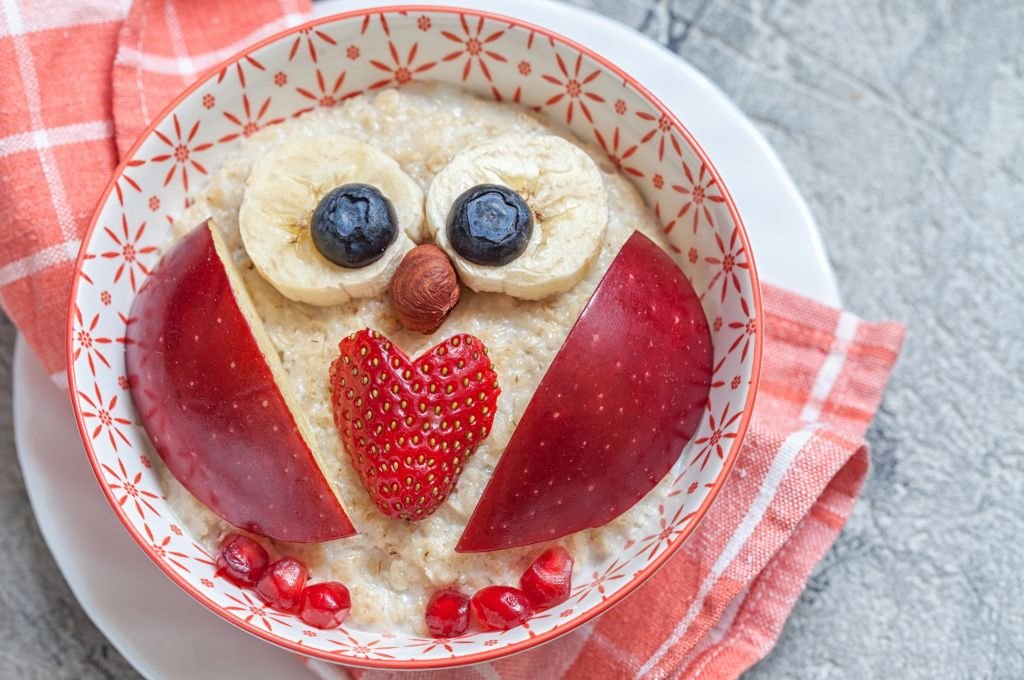 AKO OVAKO SERVIRATE OMILJENU HRANU, NIKO JOJ NEĆE ODOLETI: ideje za kreativne zalogaje (FOTO)