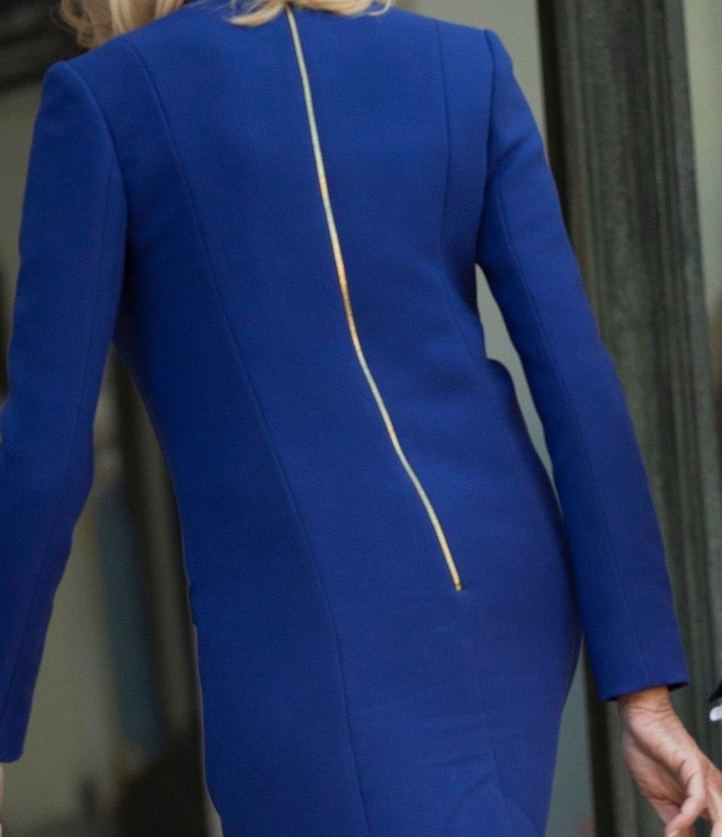 OVO SVAKA ŽENA TREBA DA IMA! CIPELE KOJE NE IZLAZE IZ MODE: Brižit Makron u cipelama sa štiklom koje idu uz sve modne kombinacije (FOTO)