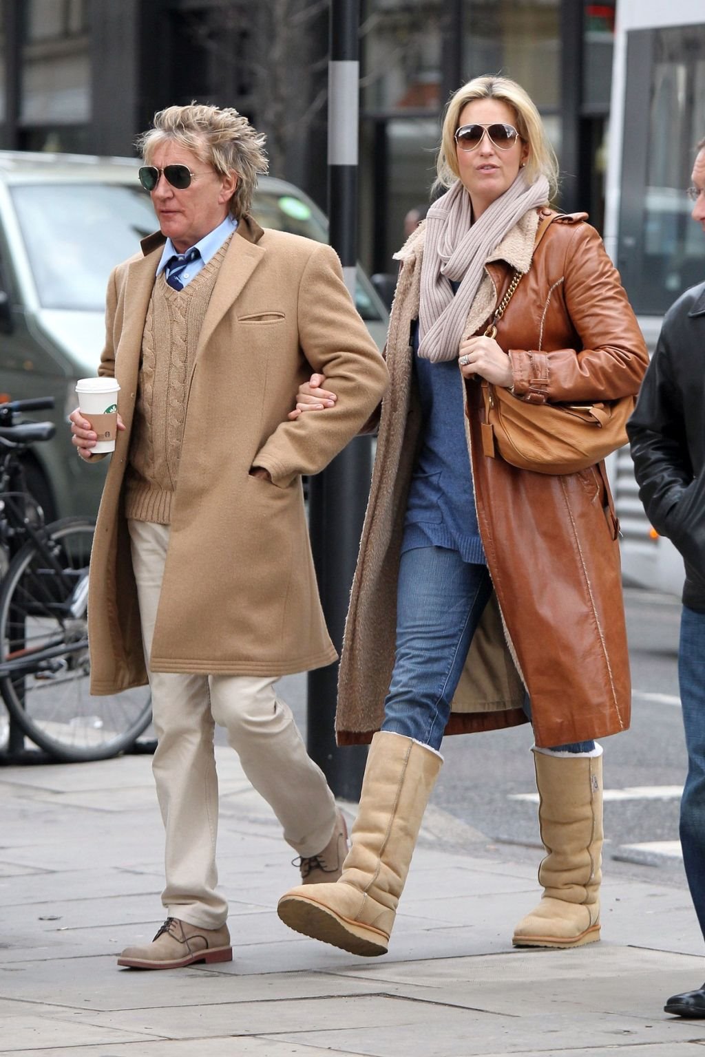 ČIZME KOJE NE IZLAZE IZ MODE: ružne, ali udobne i tople (FOTO)