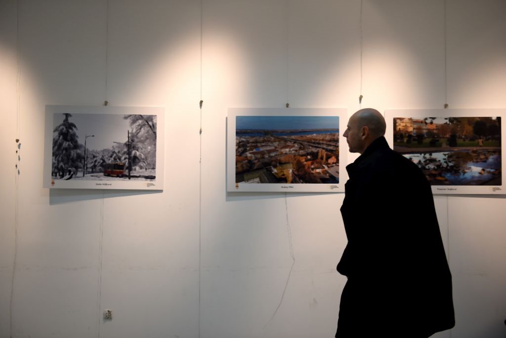 Otvorena izložba "Moja Palilula" u Centru za kulturu "Vlada Divljan" (VIDEO)