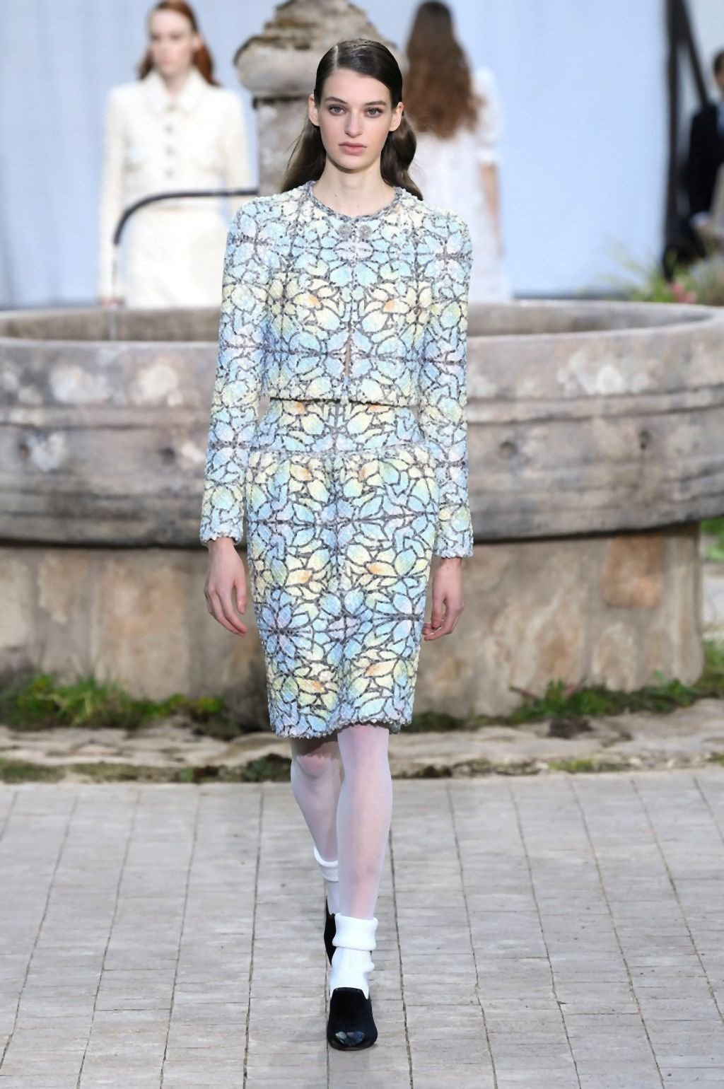 ŠANEL VISOKA MODA ZA 2020: haljine koje Lagerfeld nikad ne bi odobrio (FOTO)