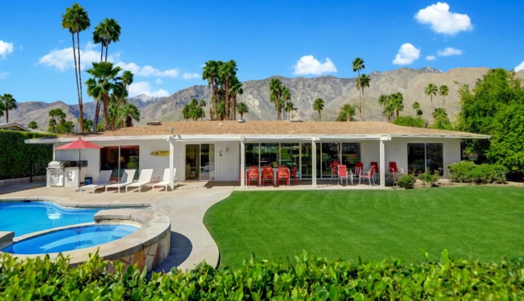 ČAROBAN DOM VOLTA DIZNIJA: prizemna kuća sa bazenom za milion dolara (FOTO)