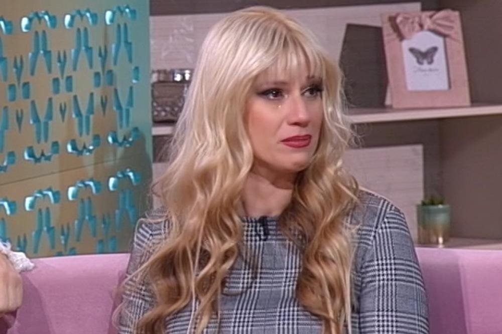 mina-lazarevic-najtezi-trenutak-operacija-karcinom-stitna-zlezda