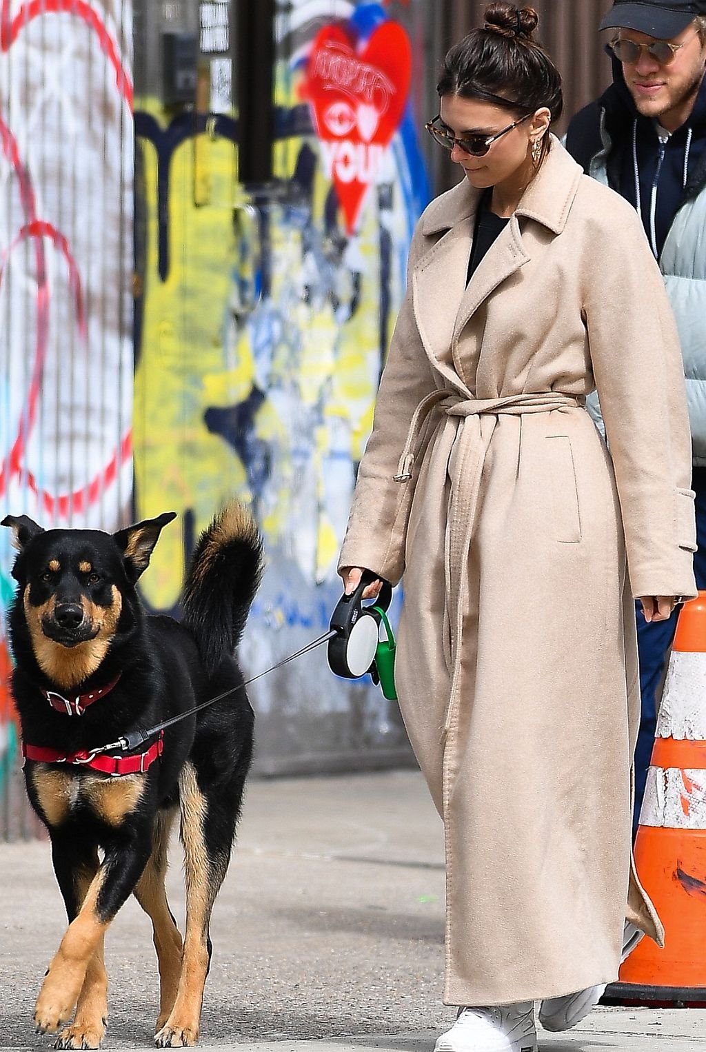 kamel kaput kombinacije boje obuca koji se slazu emili ratajkovski