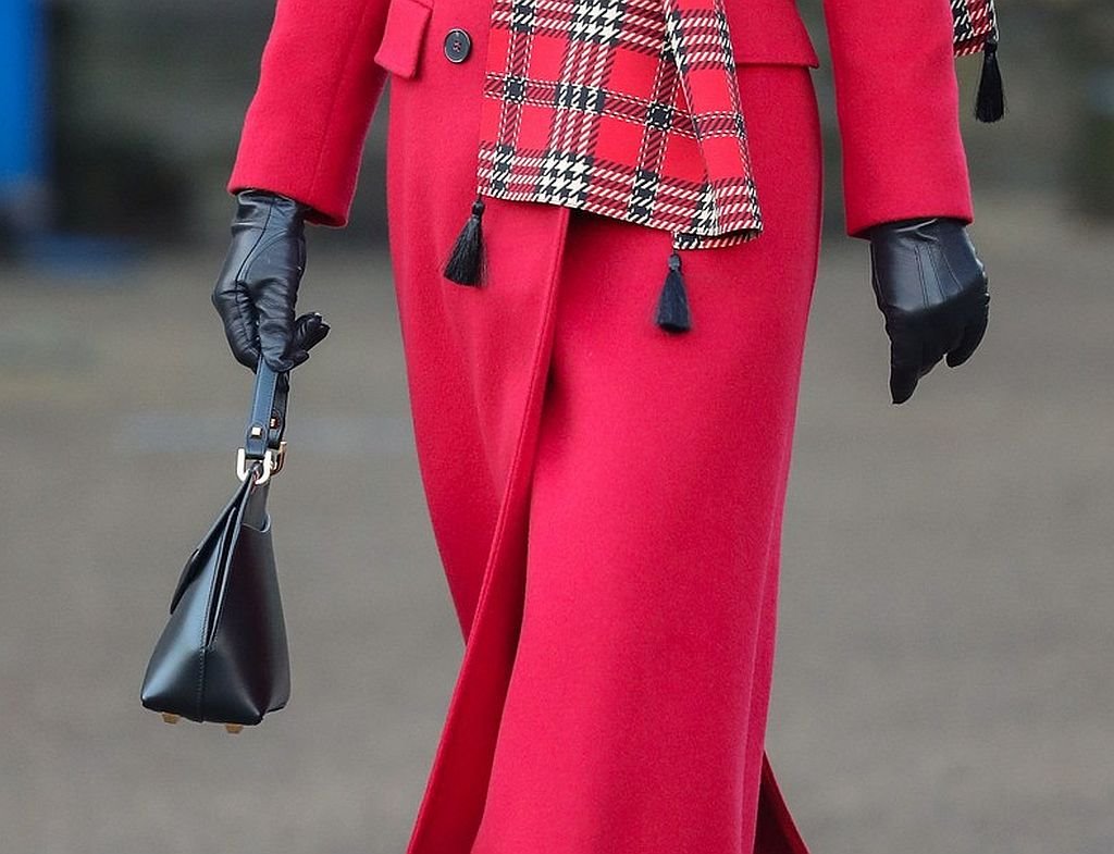 Kejt Midlton crveni kaput