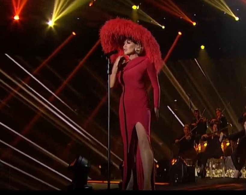 lepa brena helikopter nastup