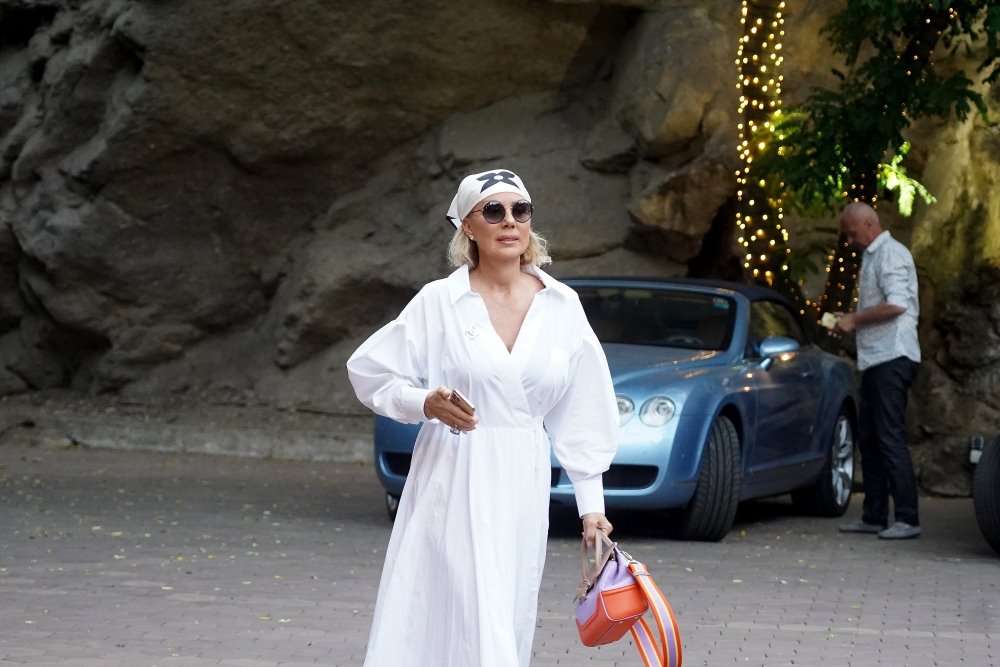 lepa brena haljina moda 2021