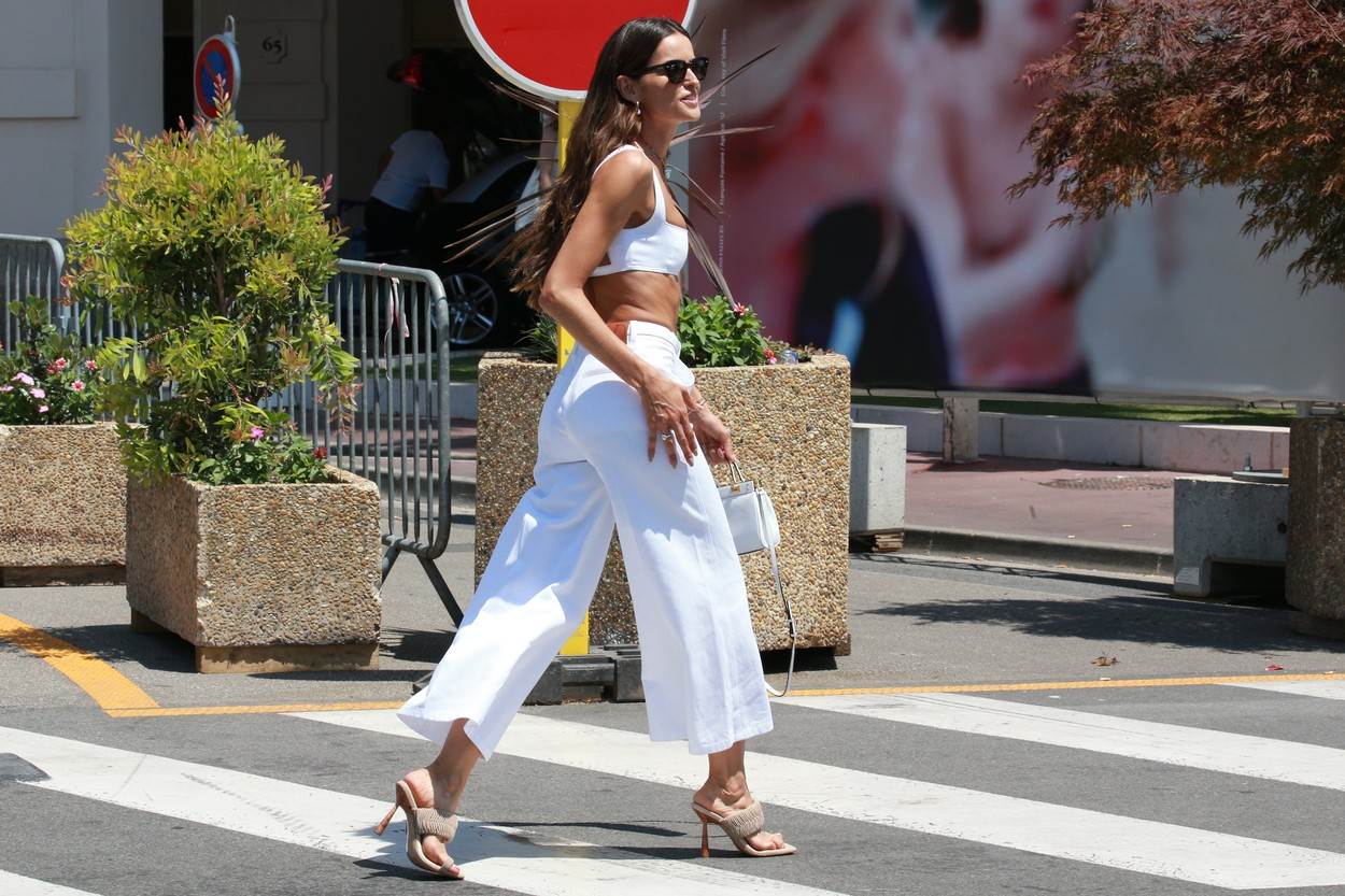 Ishrana Izabel Gular zasniva se na voću i povrću