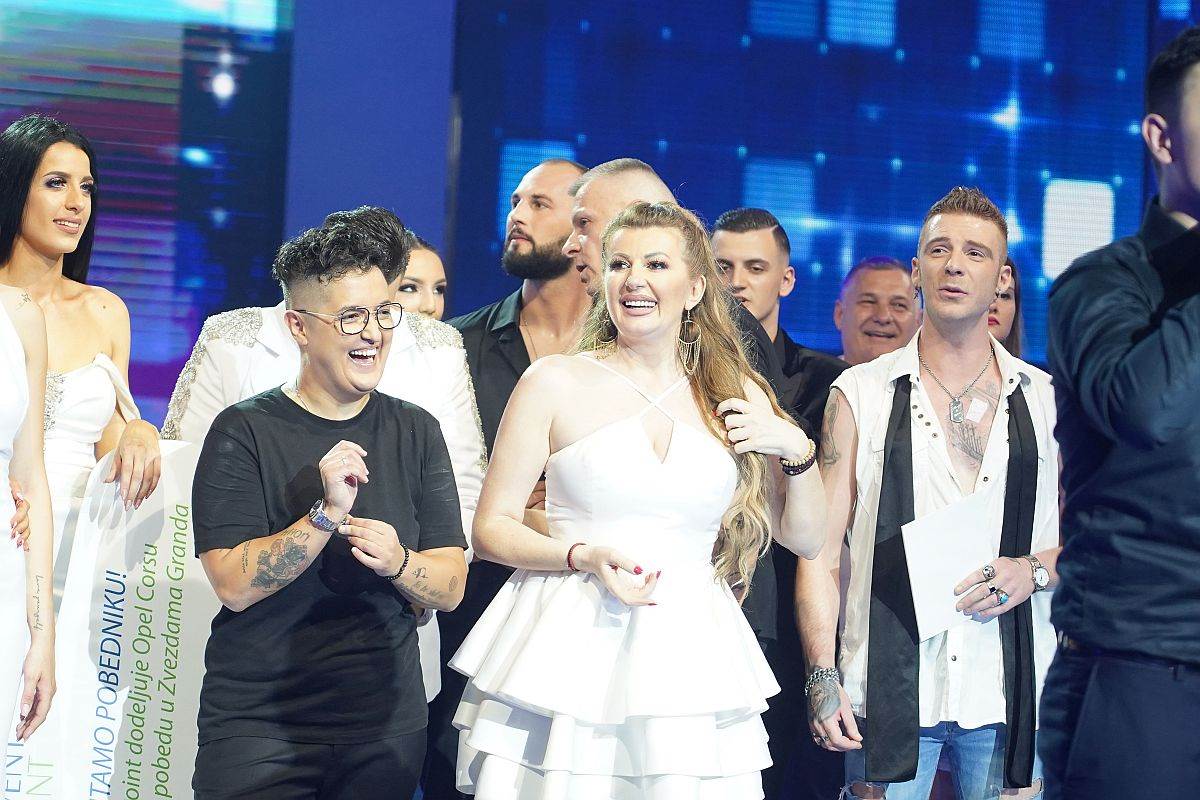 marija serifovic viki miljkovic zvezde granda.jpg