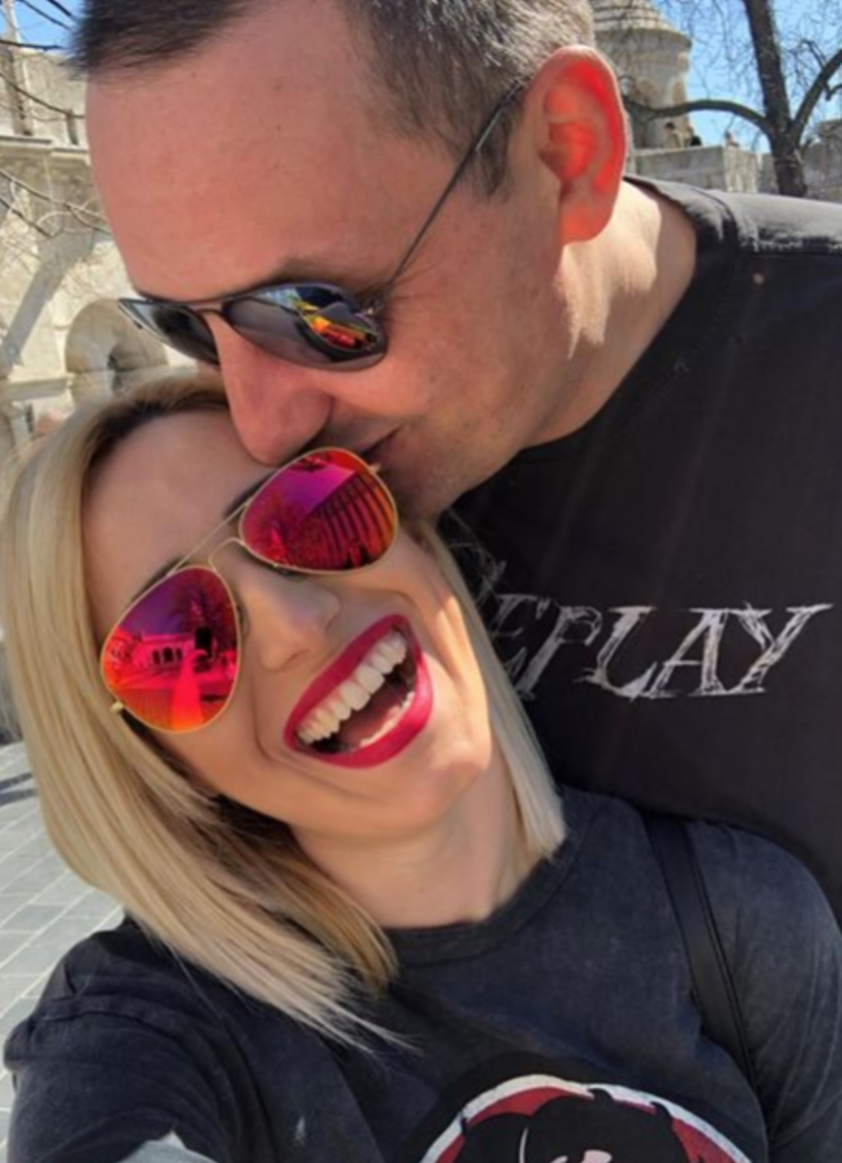 Sin Ane Bekute se verio