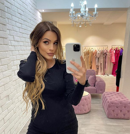 Jelena Kostov