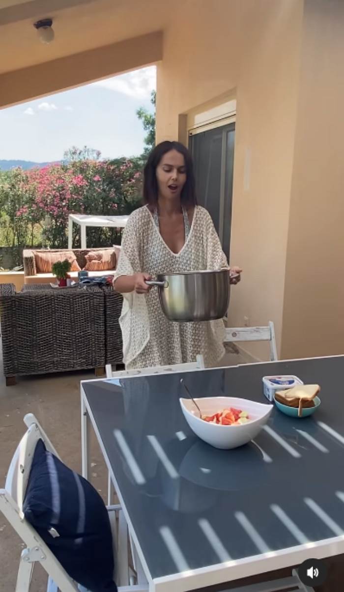 natasa pavlovic prakticna zena haljina 2.jpg