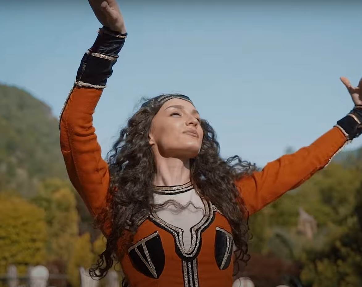 nana stambolisvili 2.jpg