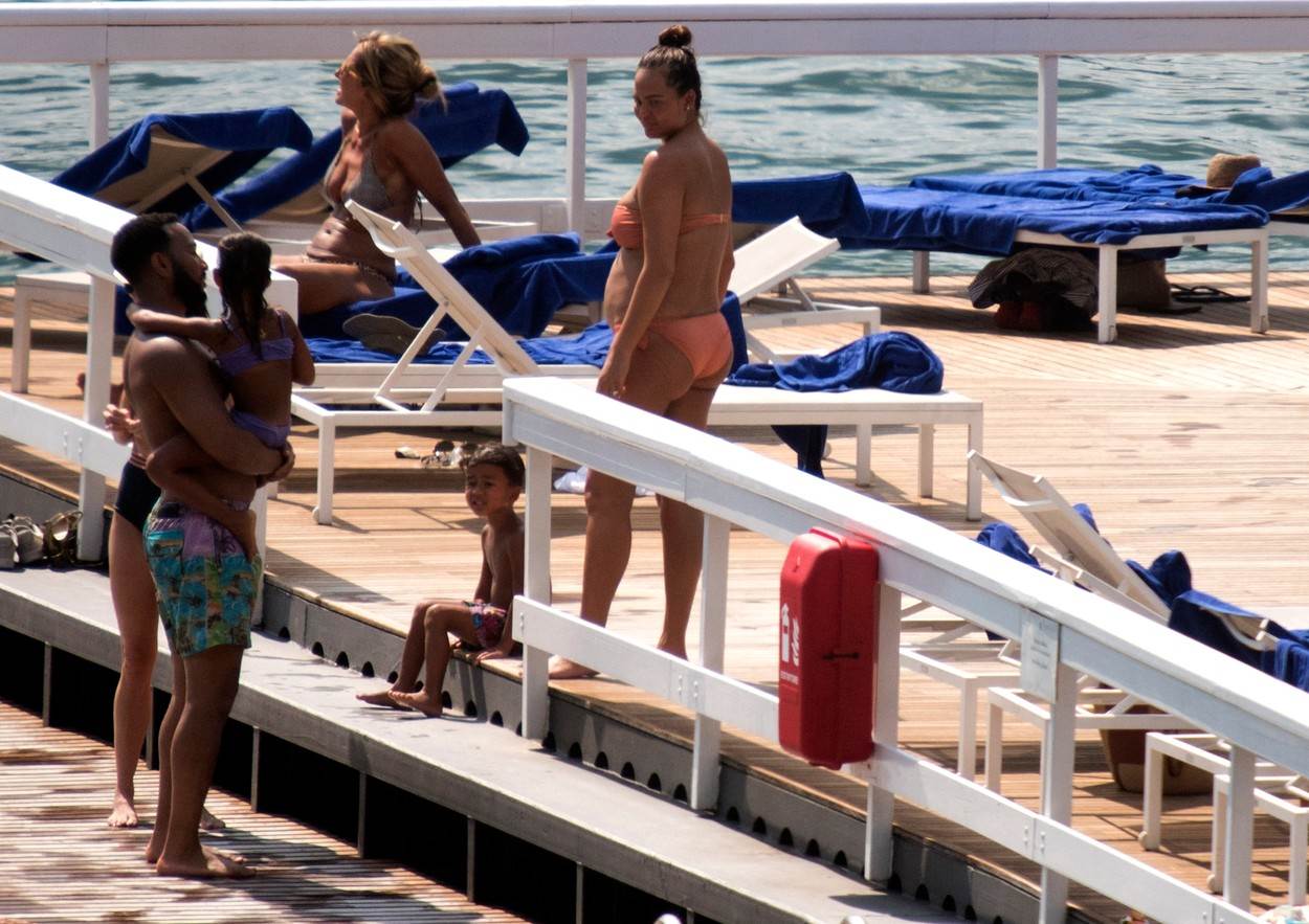 krisi tajgen 0717390662.jpg