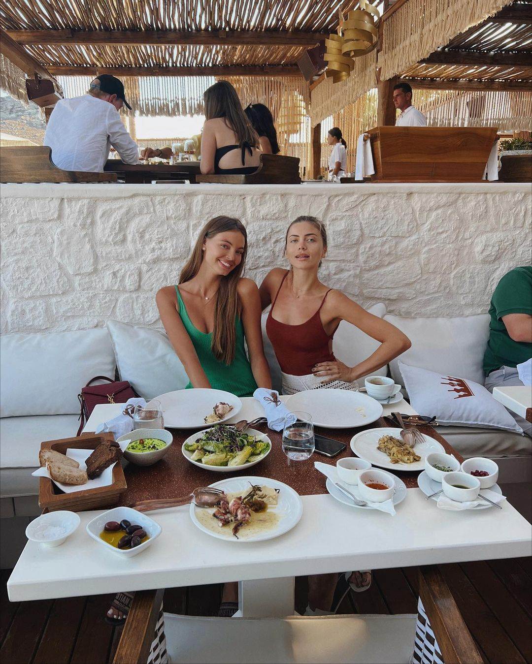 milica pavlovic kristina peric.jpg