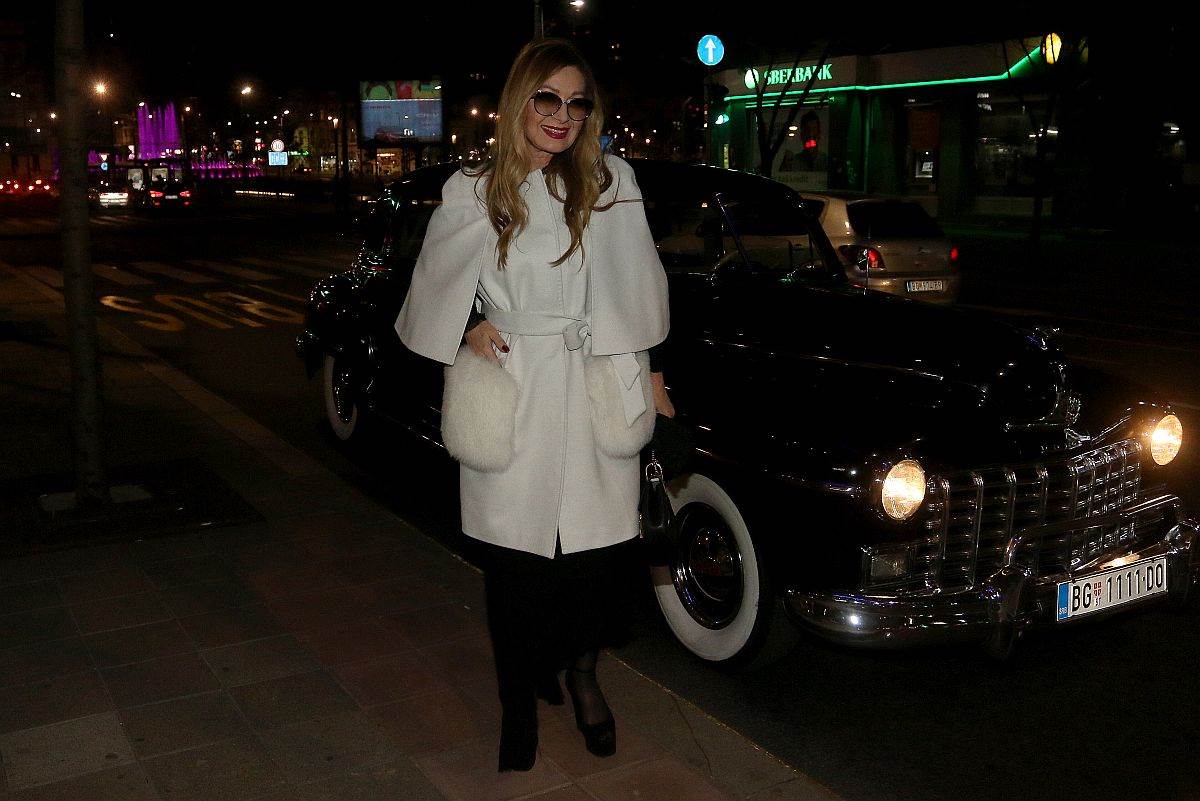 danica maksimovic.jpg