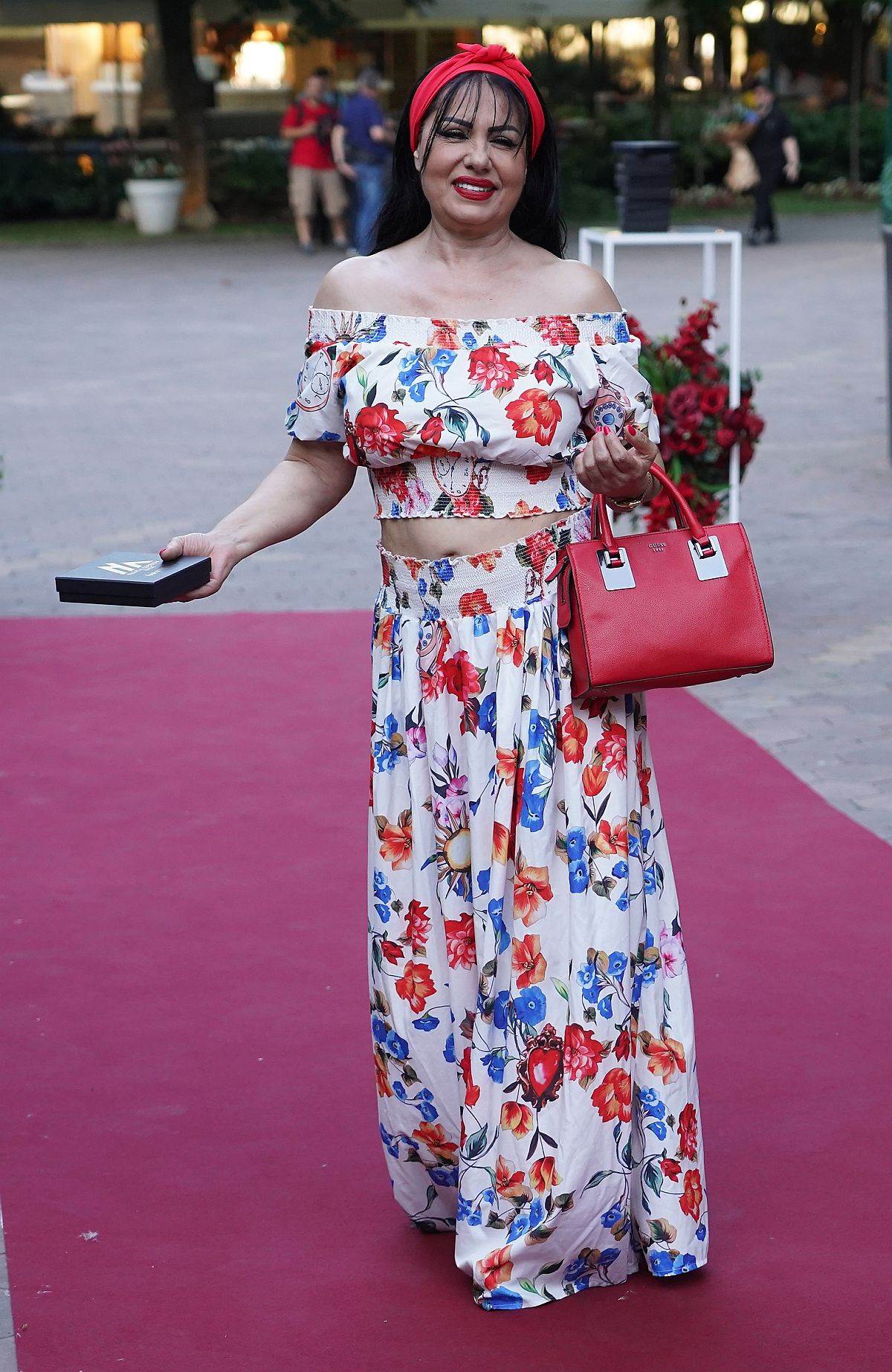 zlata petrovic 5.jpg