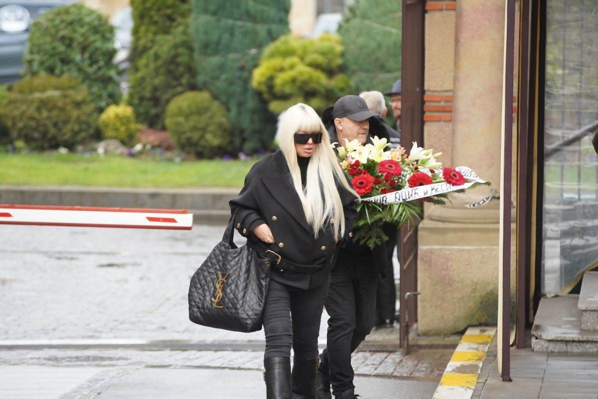 sahrana laca 006-min.jpg