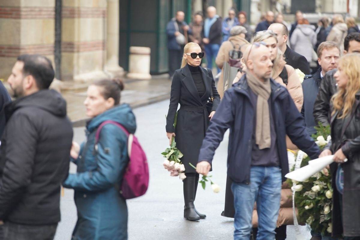 sahrana laca 007-min.jpg