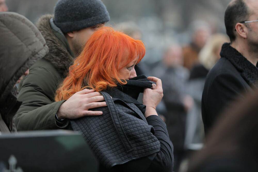 sahrana milana radulovica lace.jpg