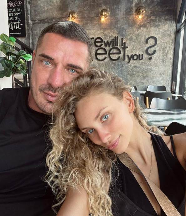 Omarov Kurban zaprosio devojku