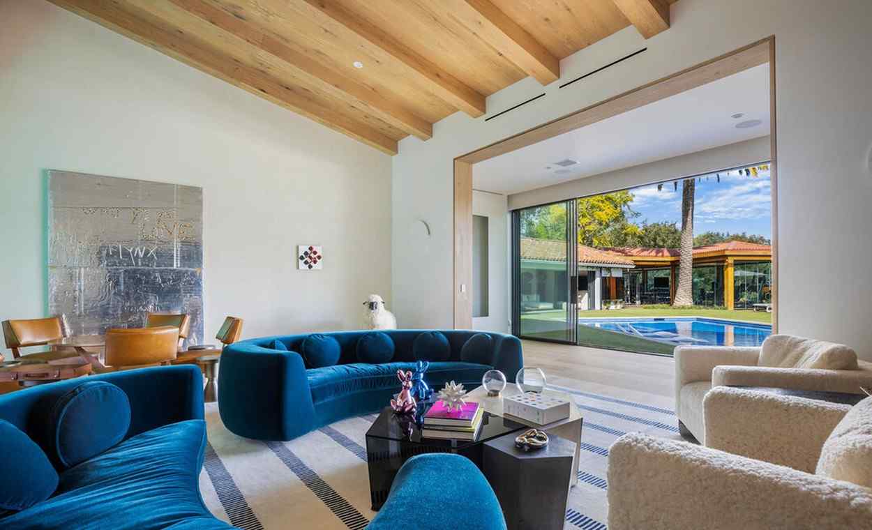 kuca eve longorije 0760700918.jpg