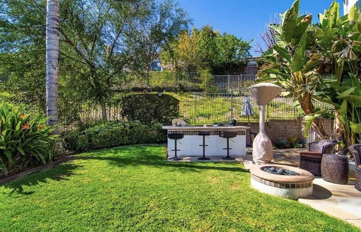 kuca zendaje u kaliforniji 0730219938.jpg