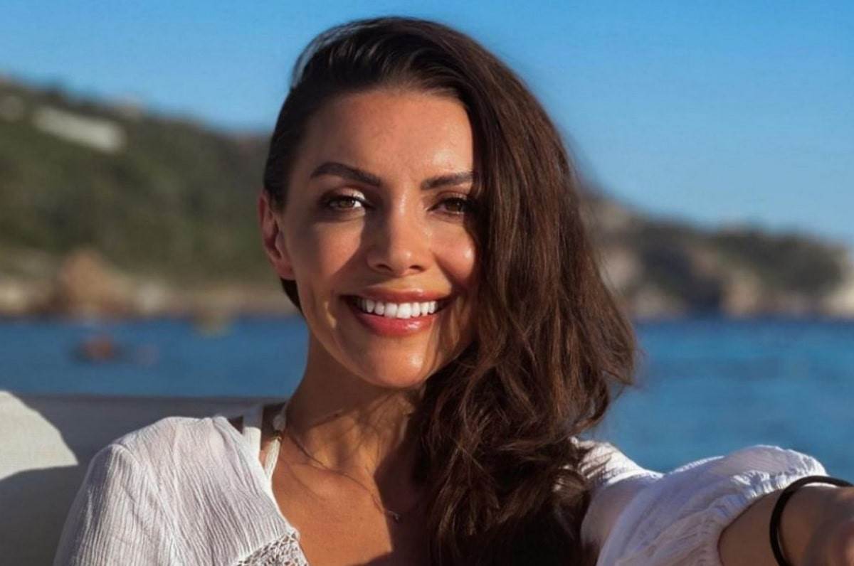 jelena simic-min.jpg