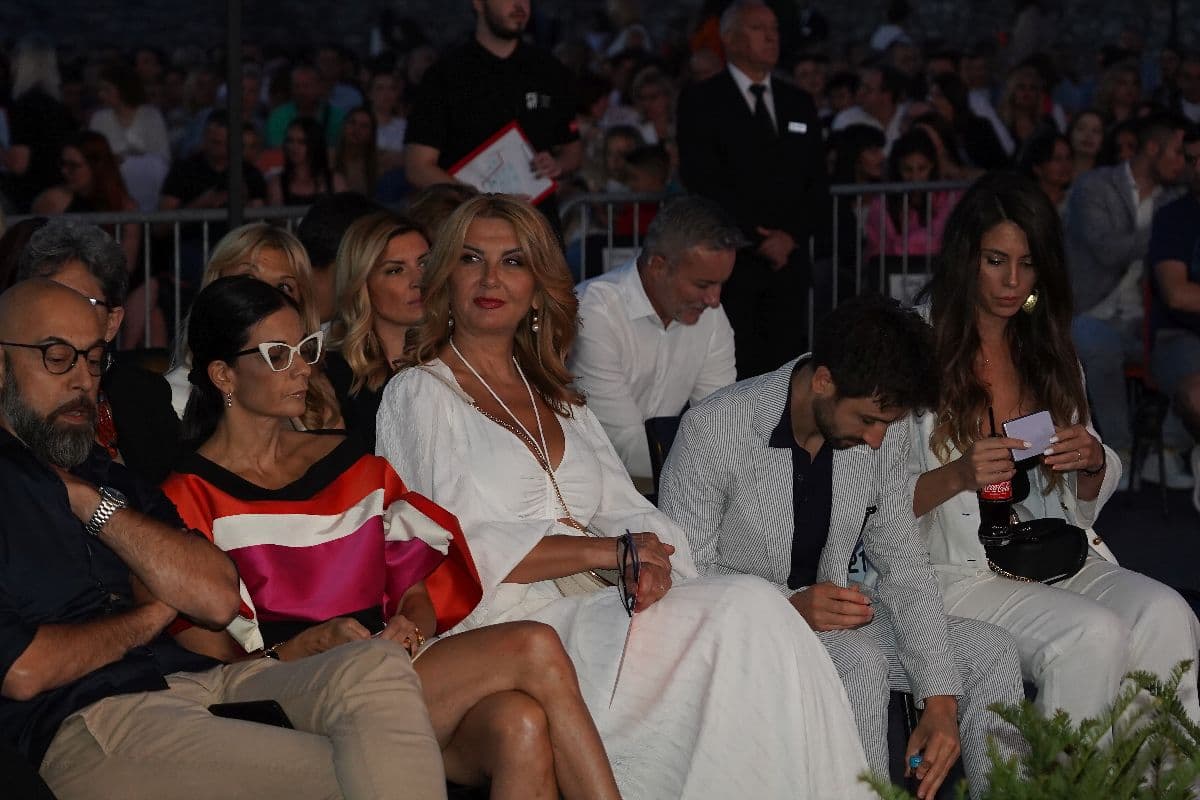 dejan lutkic zena ljubinka 5-min.jpg