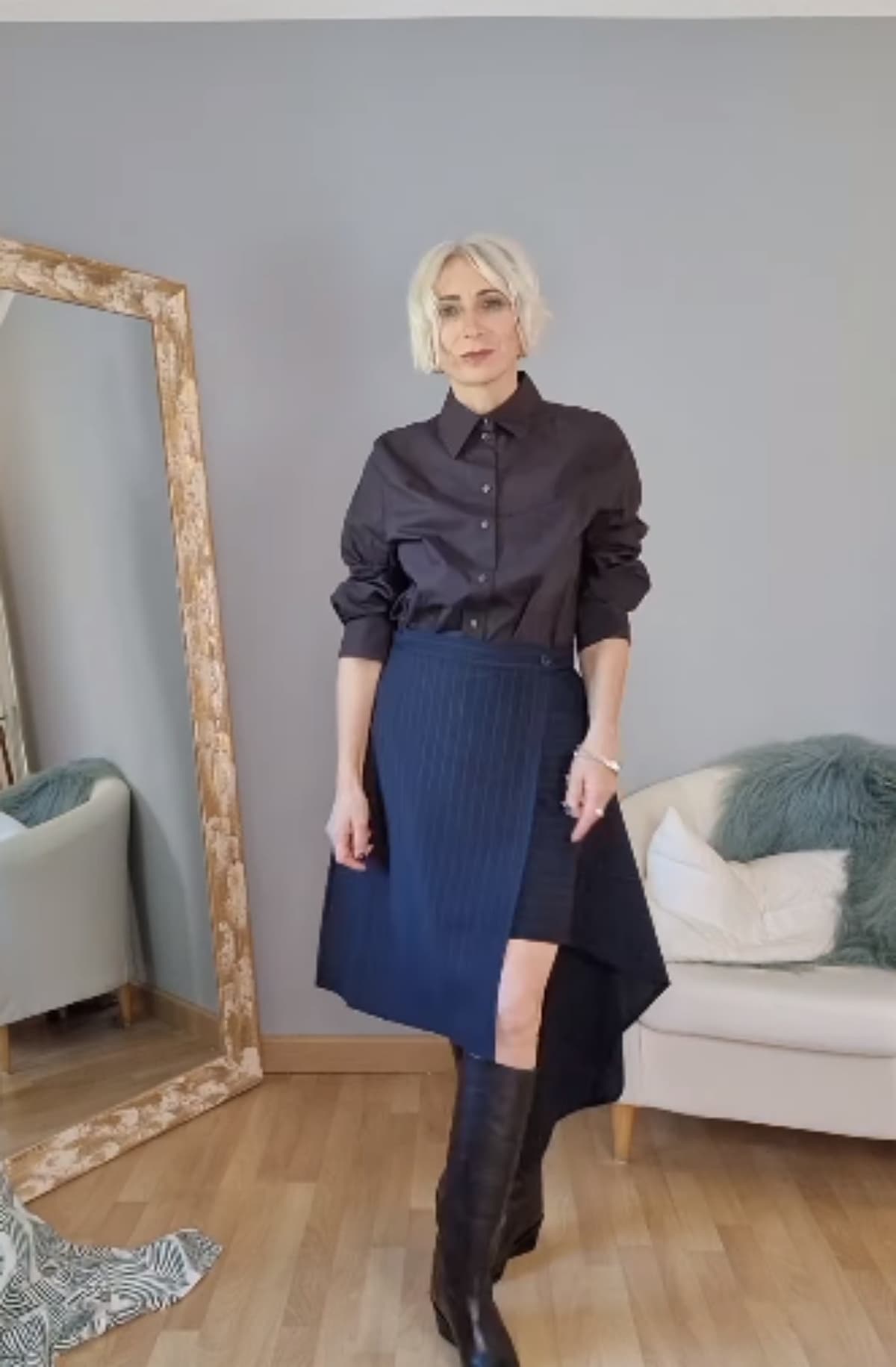 moderna suknja teget-min.jpg