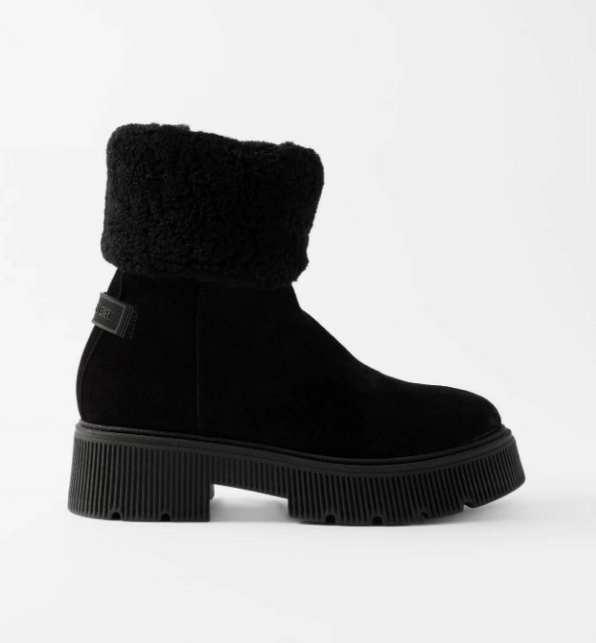 crne cizme matchesfashion-min.jpg