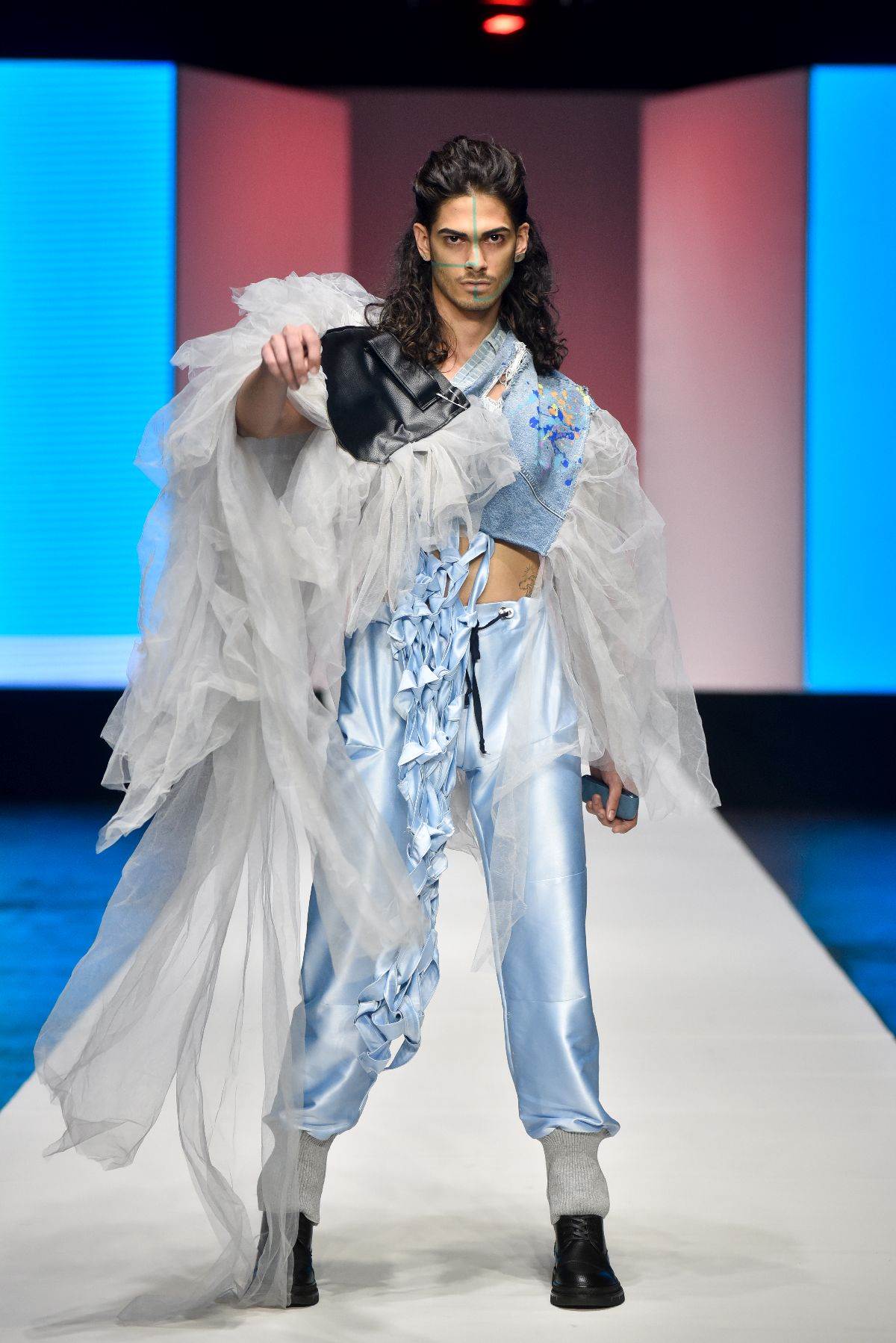 better not burnt iqos fashion week 7.jpg