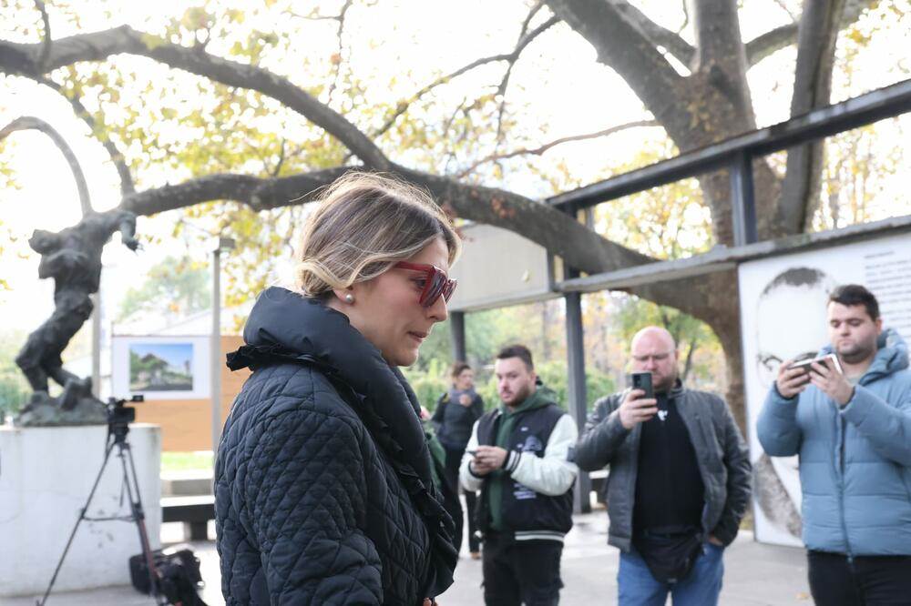 komemoracija zarku lausevicu  andjela jovanovic zorana jevtic.jpg