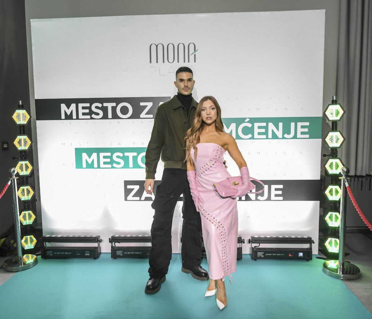 hotel mona plaza 022.jpg