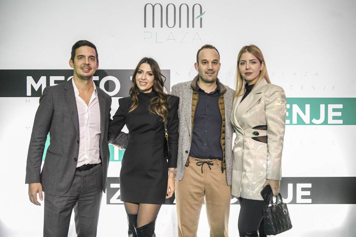 hotel mona plaza 017.jpg