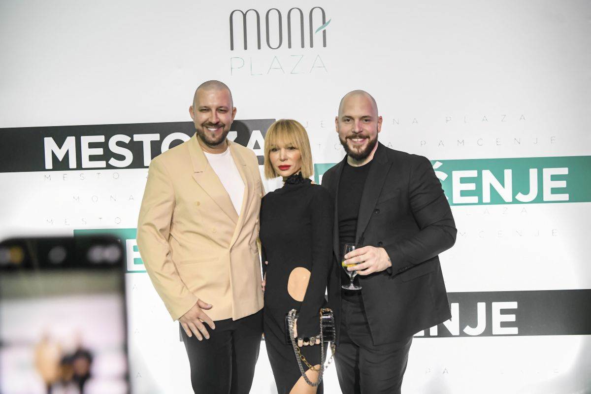 hotel mona plaza 018.jpg