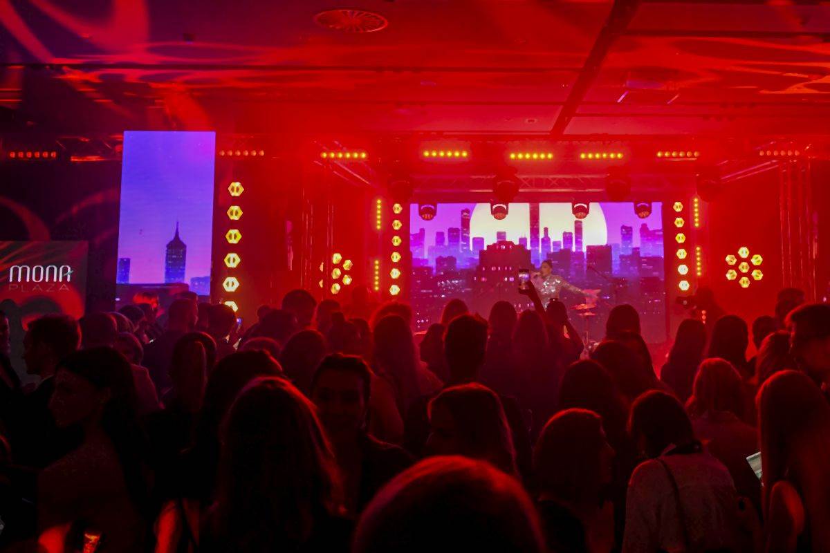 hotel mona plaza 008.jpg