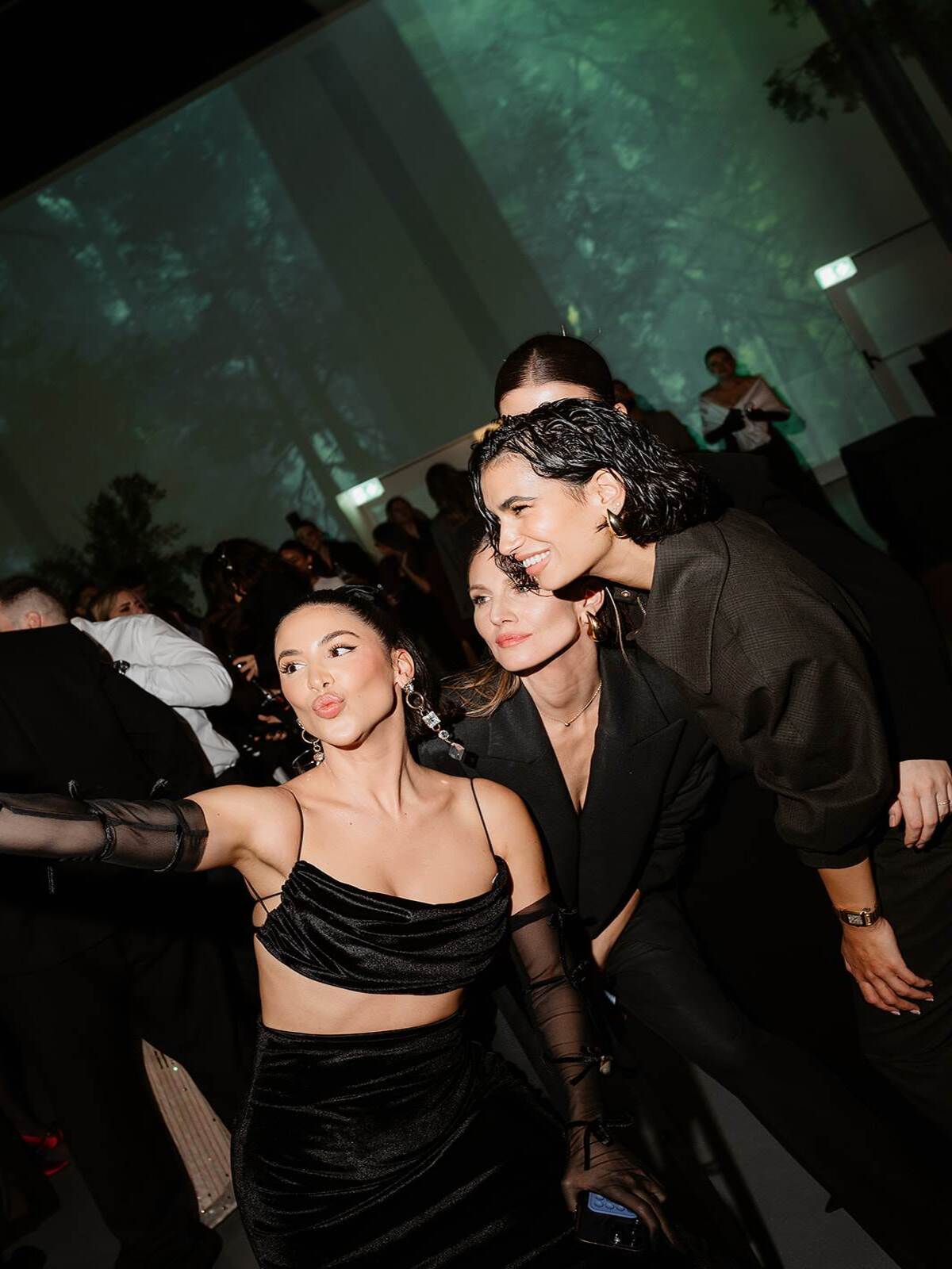 elle style awards 8.jpeg