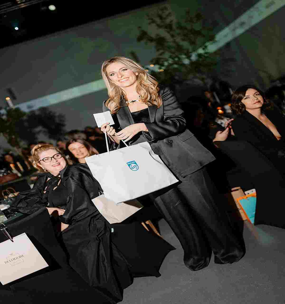 elle style awards 10_10_11zon.jpeg