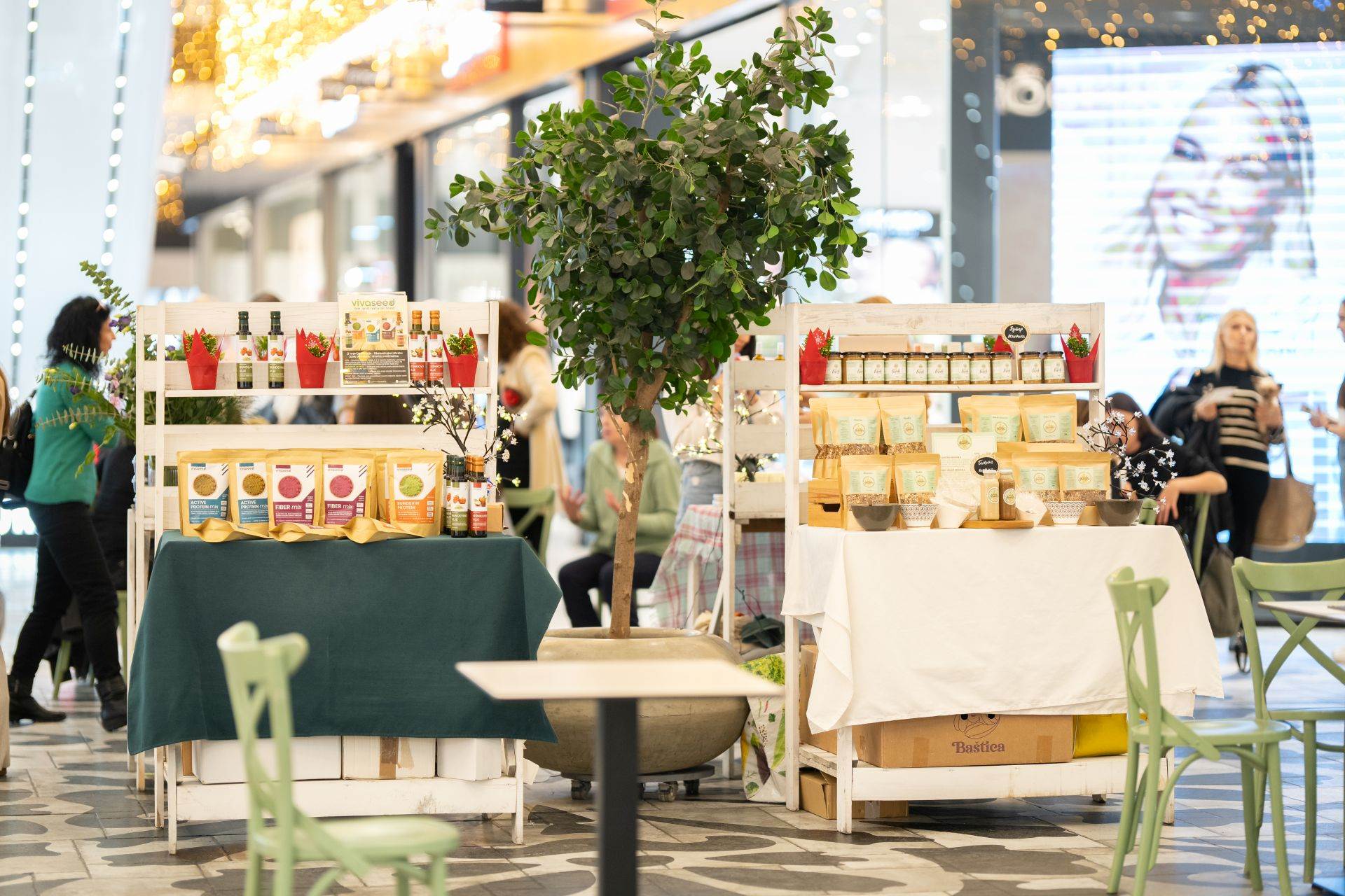 sensa piazzetta srece 2023 11.jpg